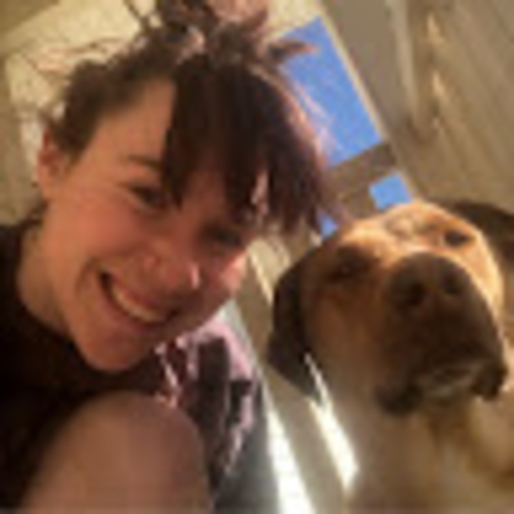 Meet your Posher, Kayla